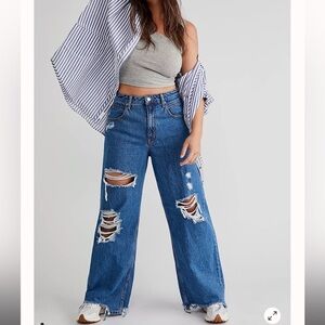 Free People Curvy Deconstructed Straight leg jeans size 27